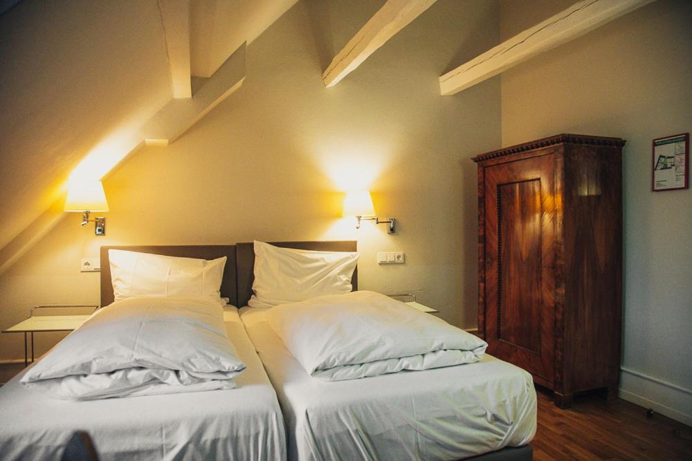 Weinhotel Eltvinum Eltville am Rhein Buitenkant foto