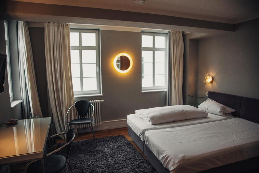 Weinhotel Eltvinum Eltville am Rhein Buitenkant foto